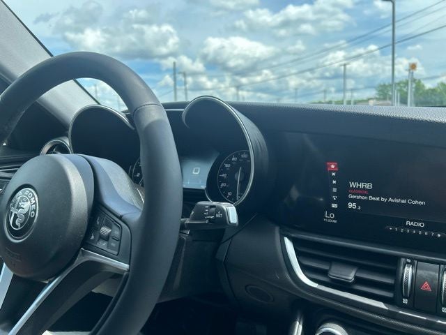 2018 Alfa Romeo Giulia Base