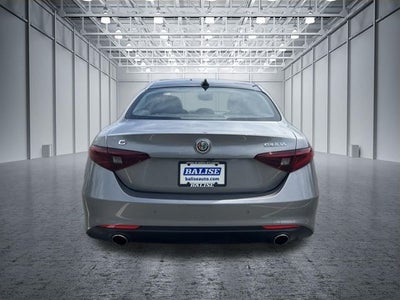 2018 Alfa Romeo Giulia Base