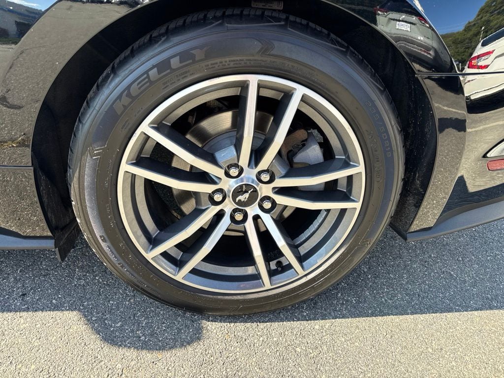 2016 Ford Mustang EcoBoost Premium