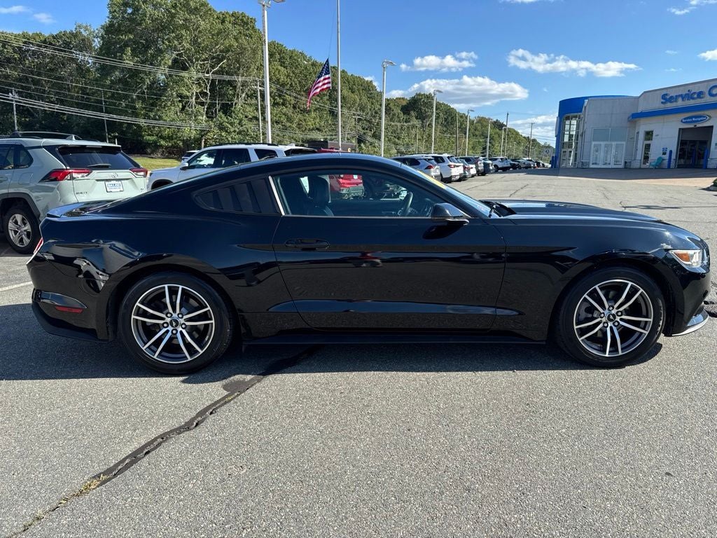 2016 Ford Mustang EcoBoost Premium