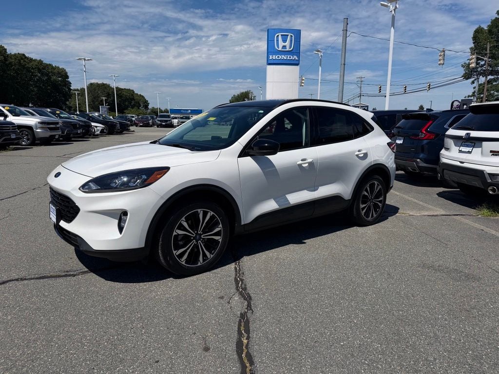 2022 Ford Escape SEL