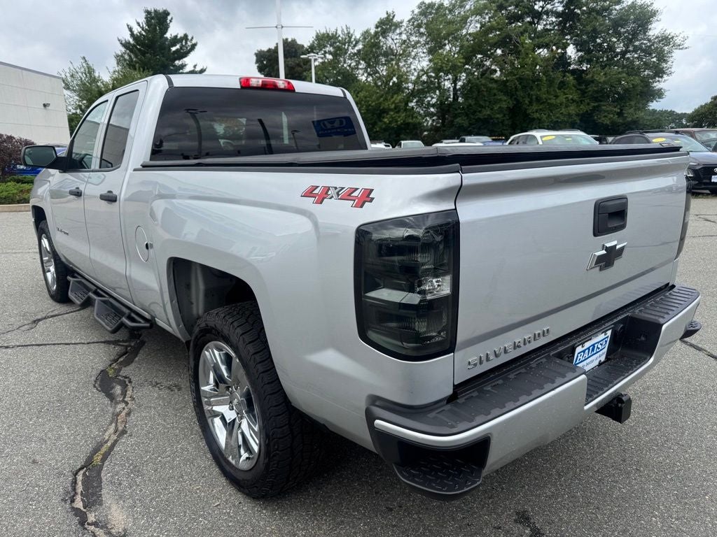 2018 Chevrolet Silverado 1500 Custom