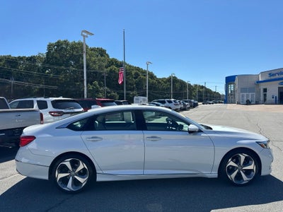 2019 Honda Accord Touring 2.0T