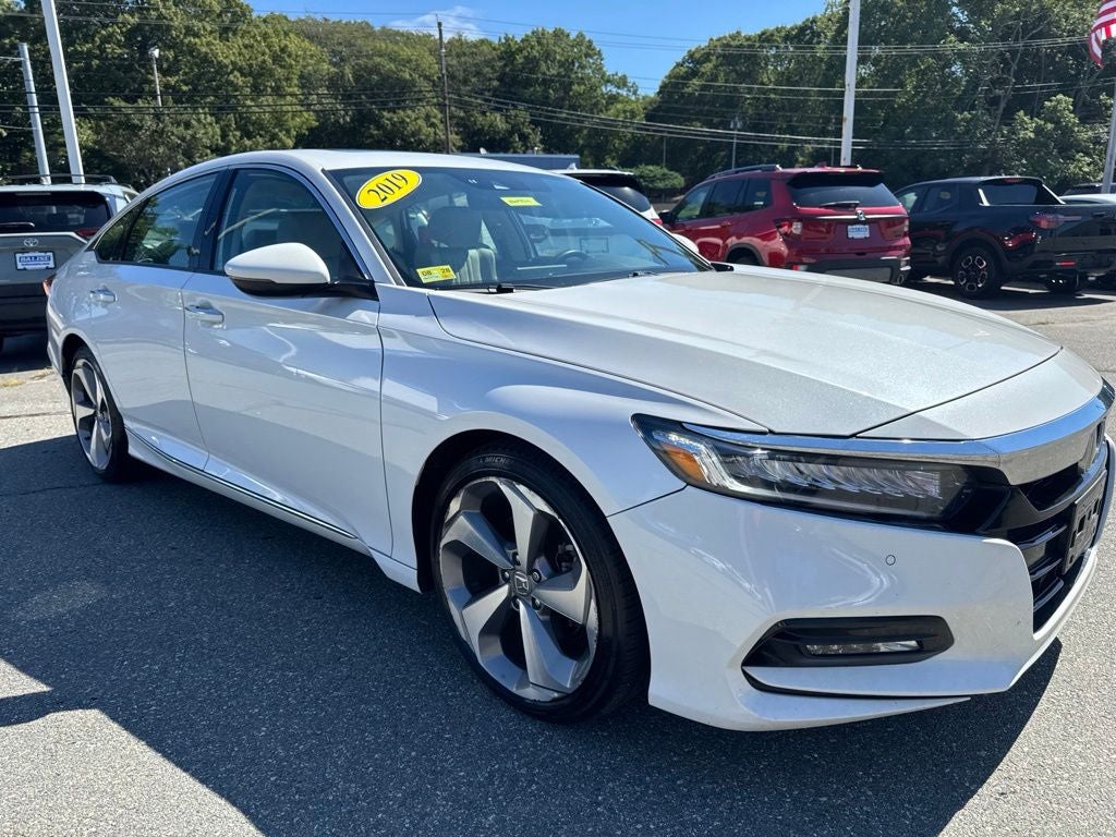 2019 Honda Accord Touring 2.0T