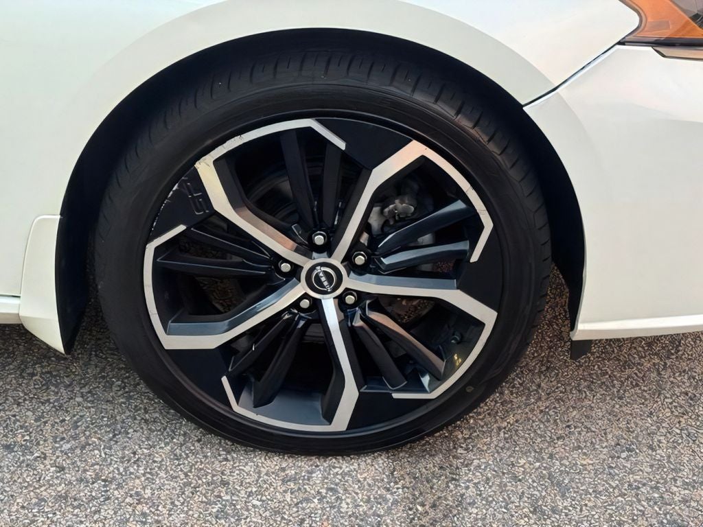 2023 Nissan Altima 2.5 SR Premium