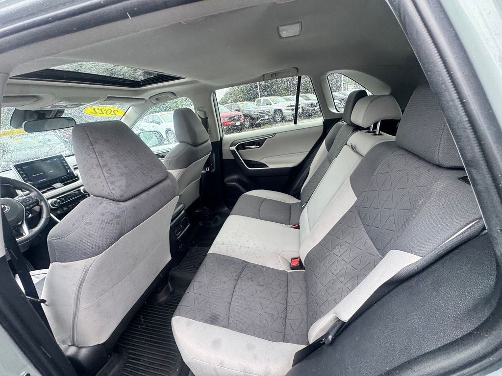 2022 Toyota RAV4 XLE