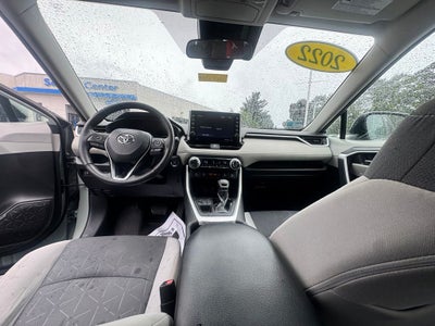 2022 Toyota RAV4 XLE