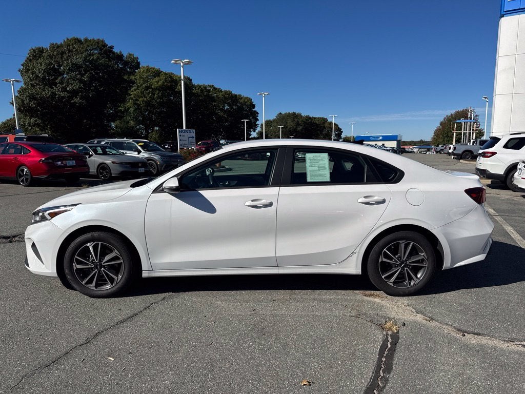 2024 Kia Forte LXS
