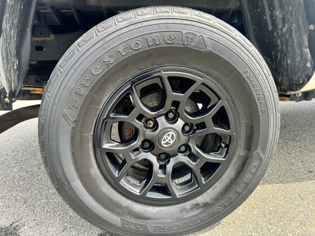 2022 Toyota Tacoma SR