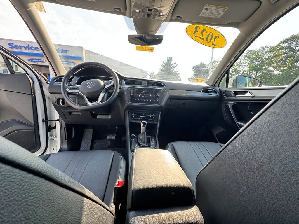 2023 Volkswagen Tiguan 2.0T SE