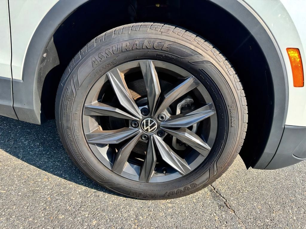 2023 Volkswagen Tiguan 2.0T SE