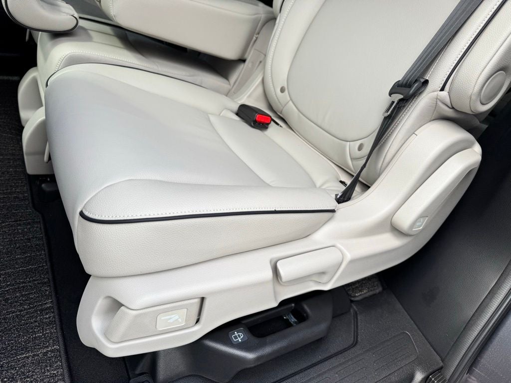 2026 Honda Odyssey Touring - Photo 22