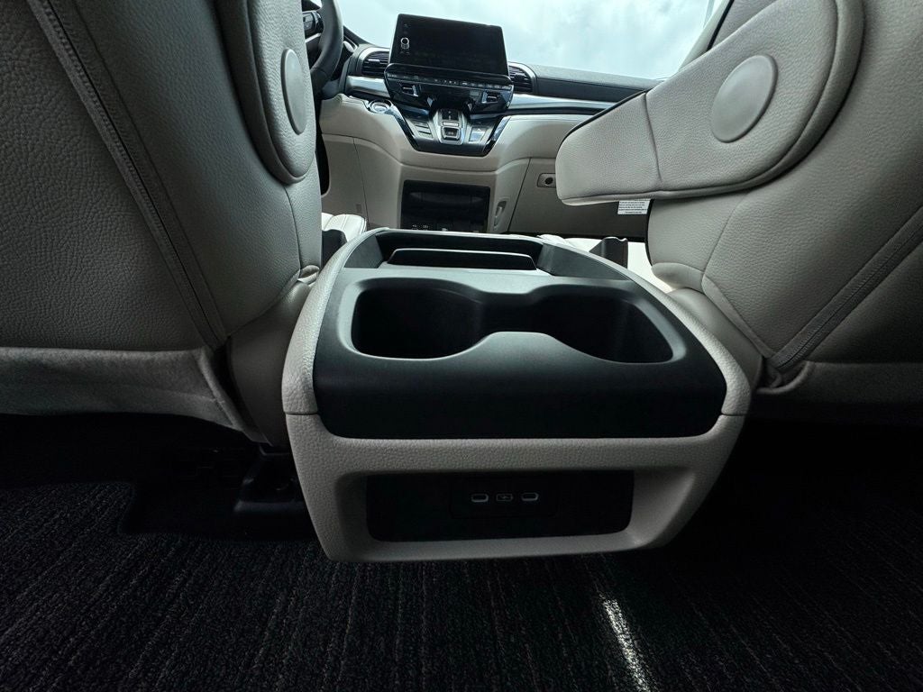2026 Honda Odyssey Touring - Photo 24