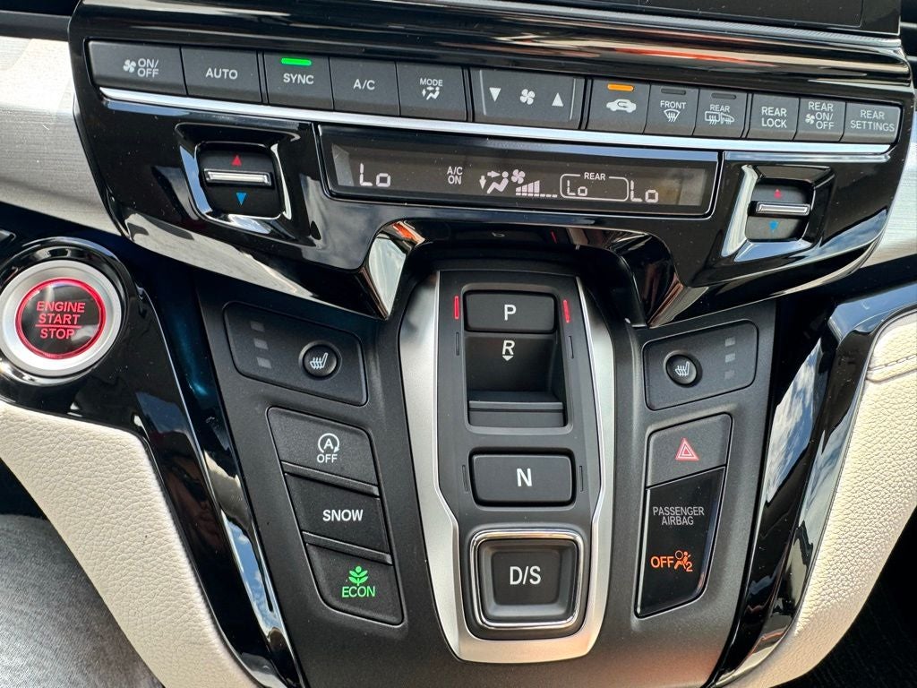 2026 Honda Odyssey Touring - Photo 31