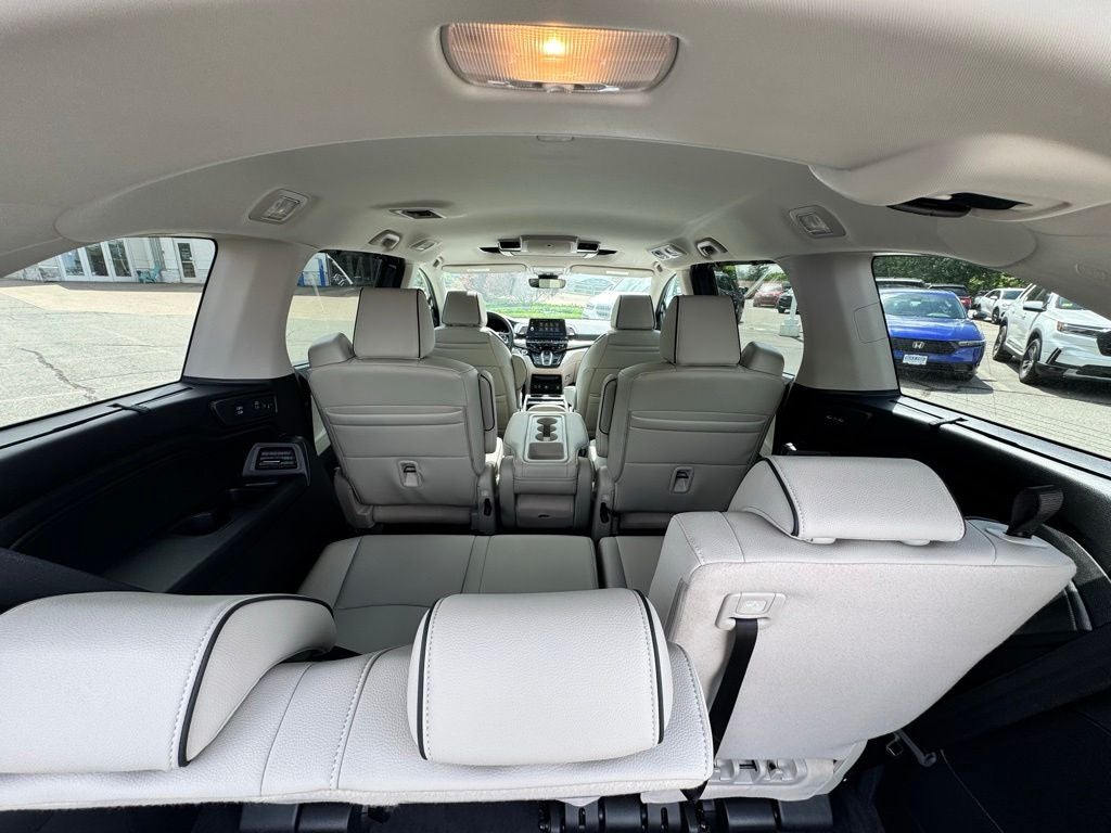 2026 Honda Odyssey Touring - Photo 32