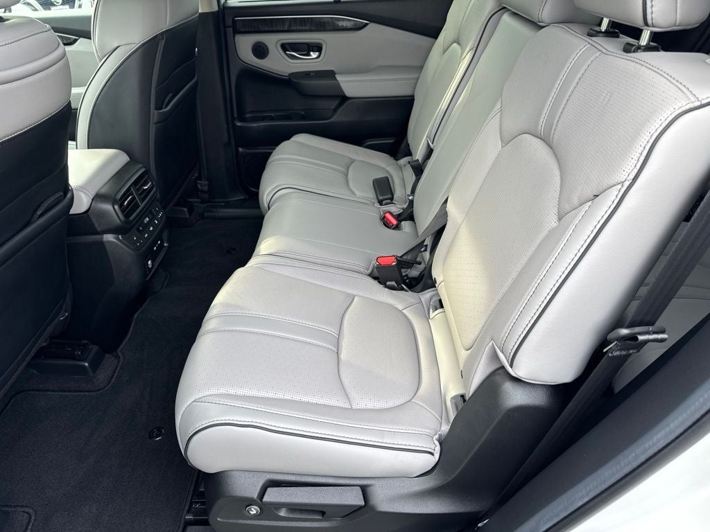 2025 Honda Pilot Elite