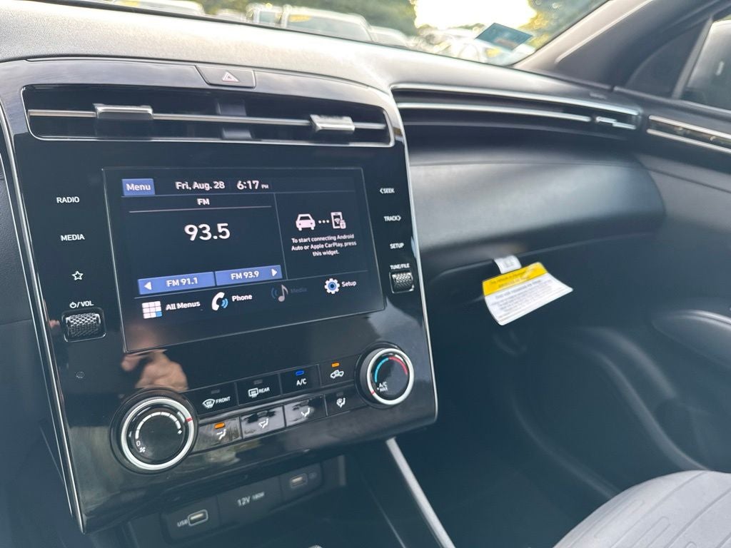 2023 Hyundai Santa Cruz SE
