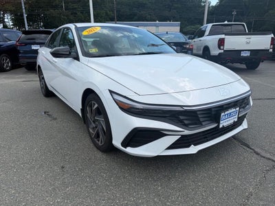 2025 Hyundai Elantra SEL Sport