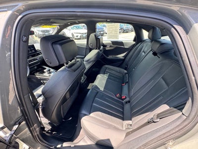 2023 Audi A4 45 S line Premium Plus quattro