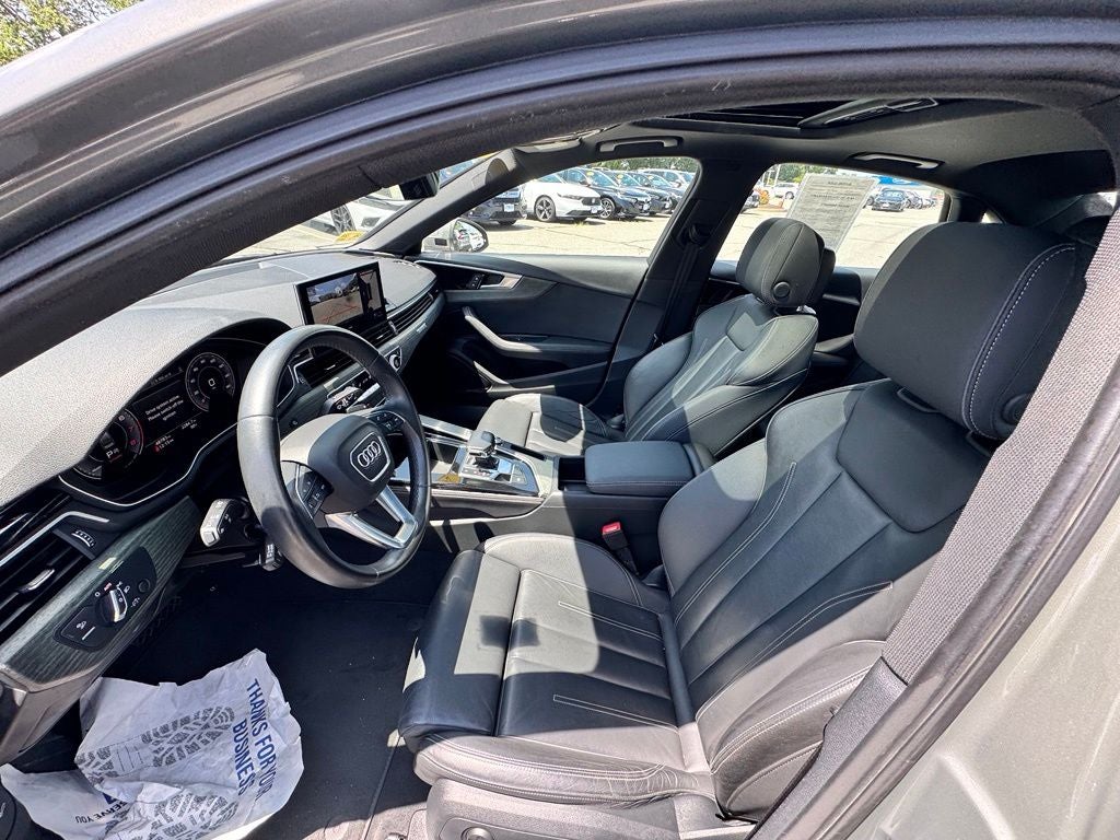 2023 Audi A4 45 S line Premium Plus quattro