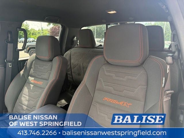 2023 Nissan Frontier PRO-4X Pro Convience with Teck Package