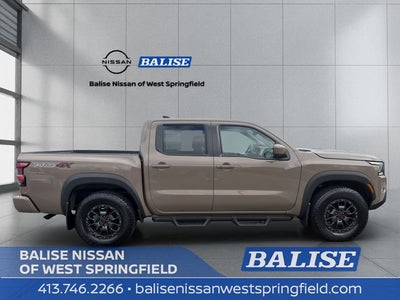 2023 Nissan Frontier PRO-4X Premium & Tech Package