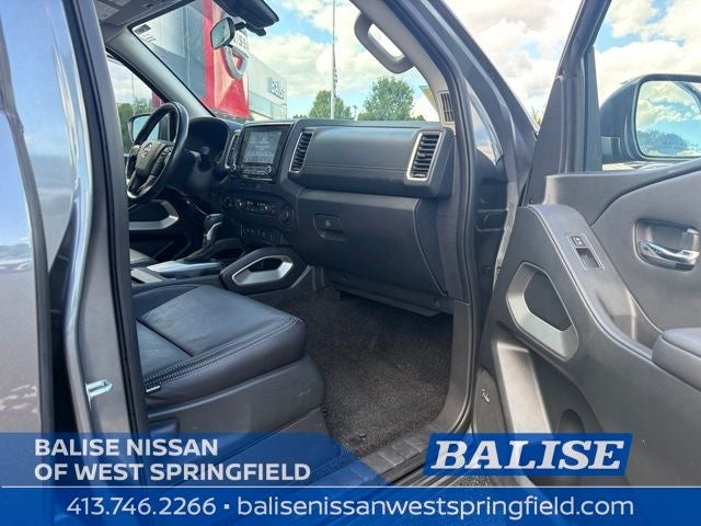 2023 Nissan Frontier SV