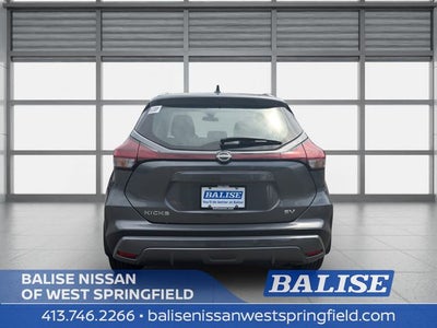 2023 Nissan Kicks SV