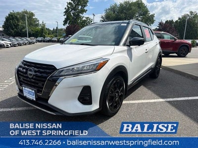 2023 Nissan Kicks SR