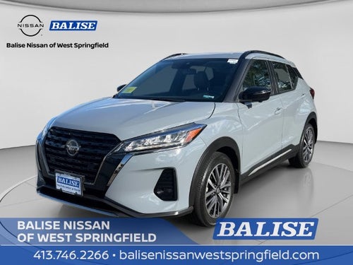 2021 Nissan Kicks SR
