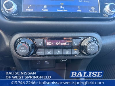 2021 Nissan Kicks SR