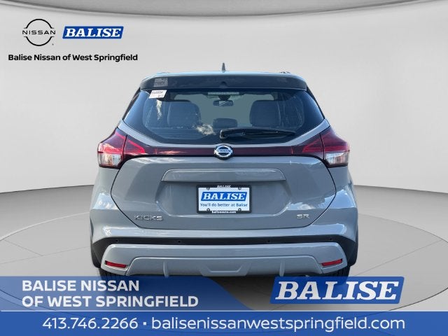 2021 Nissan Kicks SR