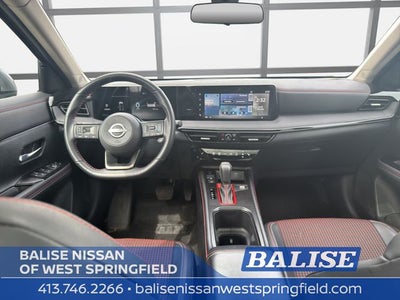 2025 Nissan Kicks SR
