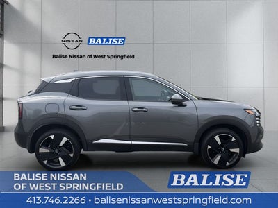 2025 Nissan Kicks SR