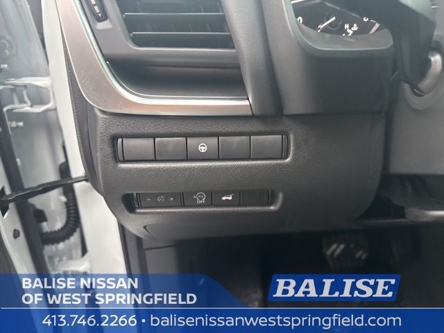 2026 Nissan Rogue SV