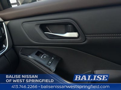 2023 Nissan Rogue SL Premium Package