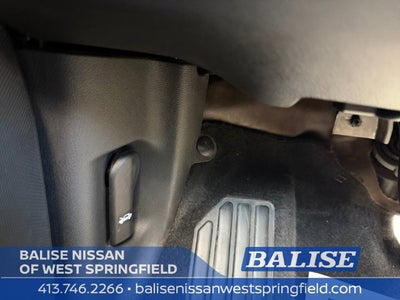 2024 Nissan Pathfinder S
