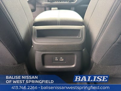 2023 Nissan Pathfinder S