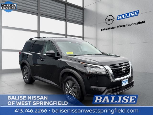 2024 Nissan Pathfinder SV