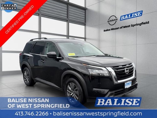 2024 Nissan Pathfinder SV