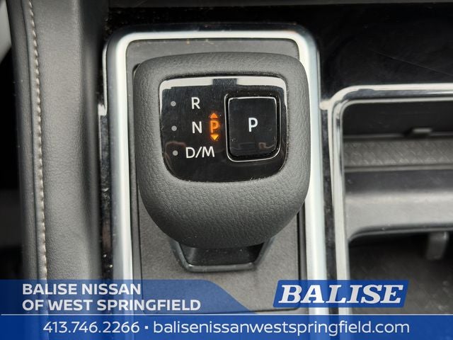 2024 Nissan Pathfinder SV