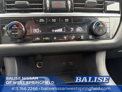 2024 Nissan Pathfinder SV