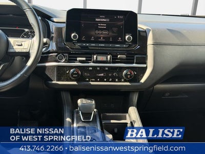 2023 Nissan Pathfinder SV