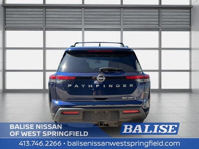 2023 Nissan Pathfinder SV