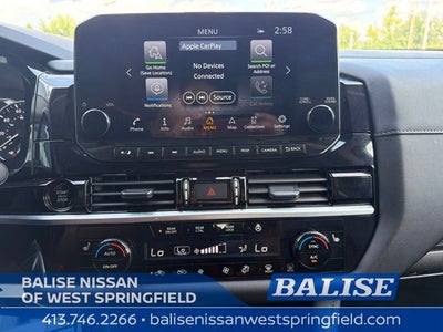 2025 Nissan Pathfinder SL