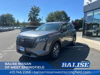 2026 Nissan Pathfinder SL