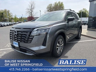 2026 Nissan Pathfinder SL
