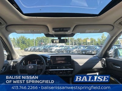 2026 Nissan Pathfinder SL