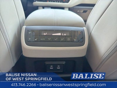 2026 Nissan Pathfinder SL