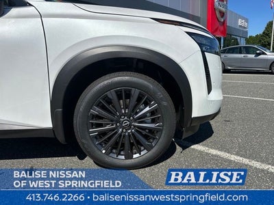 2026 Nissan Pathfinder SL